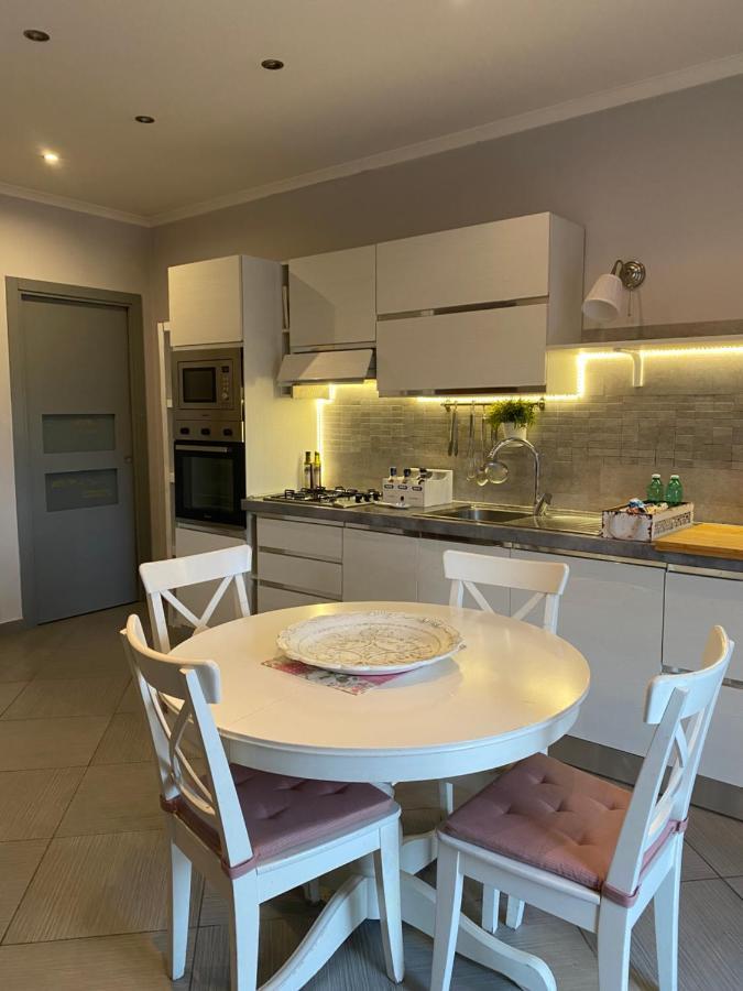 Marilyn Appartments Napoli Εξωτερικό φωτογραφία
